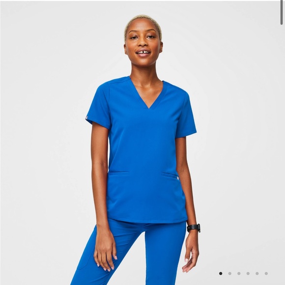 Figs Casma Women's Royal Blue V-Neck Scrub Top - Picture 1 of 7